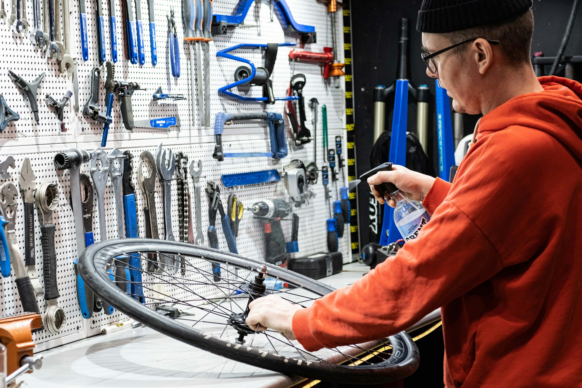 Transforming Operations: The Rise of AI-Driven Predictive Maintenance Technologies