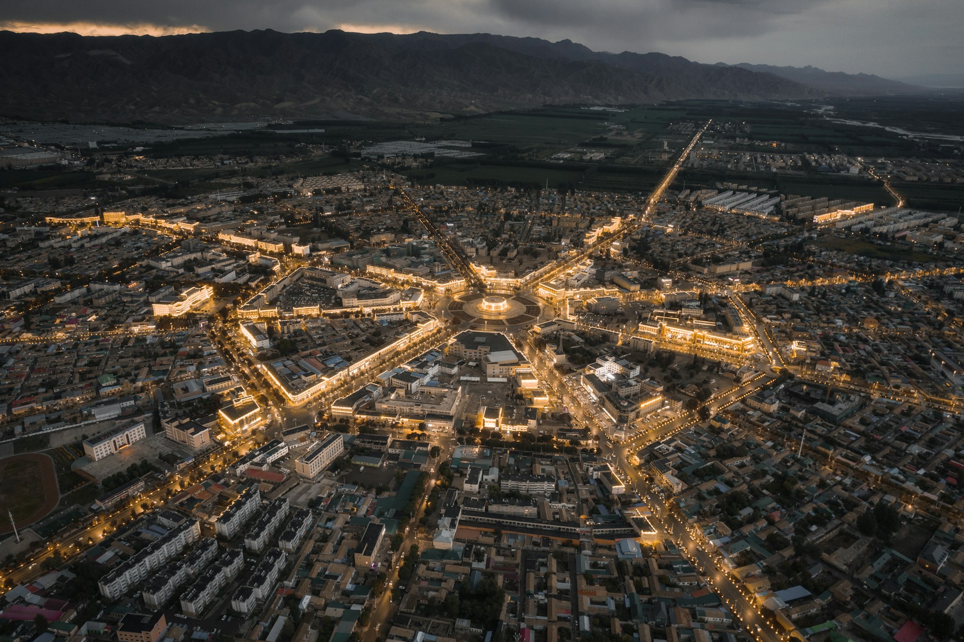 How 5G Networks Are Shaping the Future of Smart Cities
