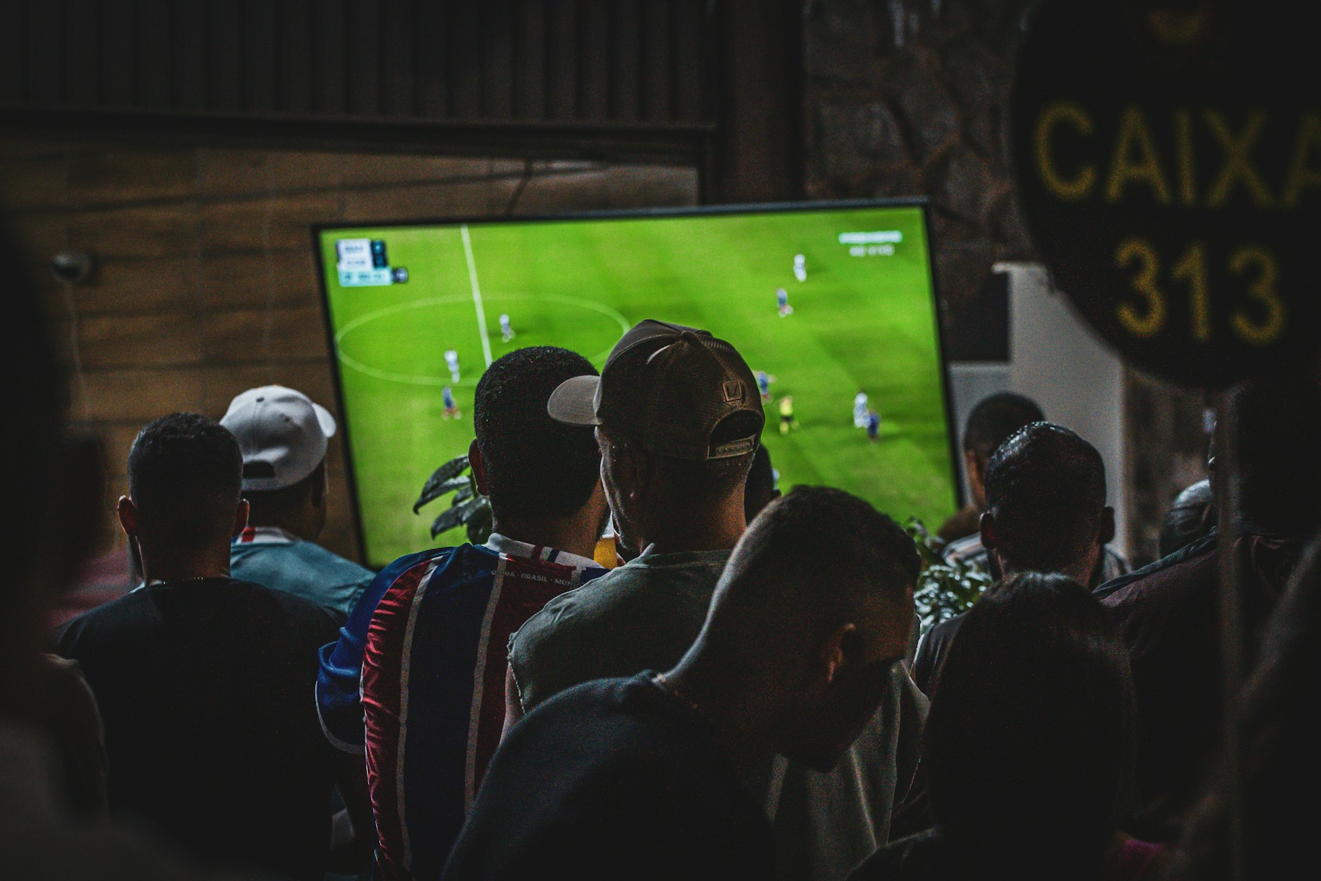 Esports and Traditional Sports: Shifting Audiences, New Opportunities